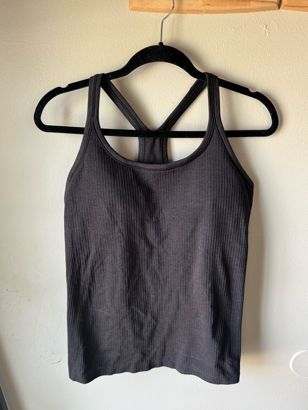 Lululemon Ebb To Street Tank Top Built In Shelf Bra Ribbed Heathered Black Sz 10